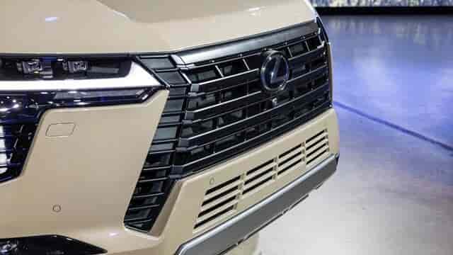 gx550-lexus-gia-xe-hinh-anh-thong-so-14