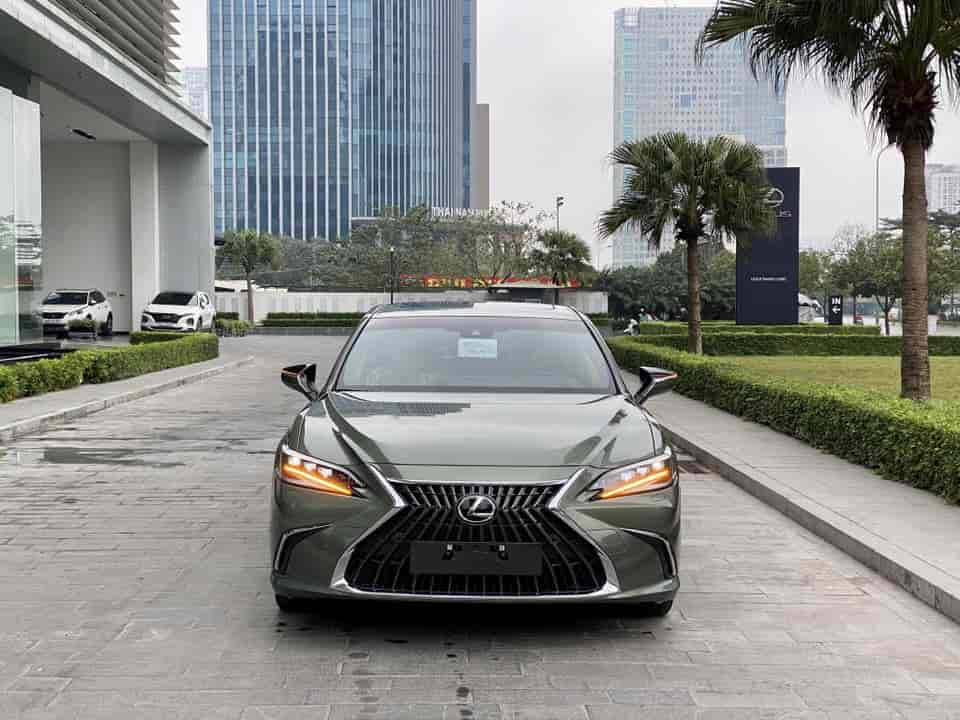 Lexus ES250