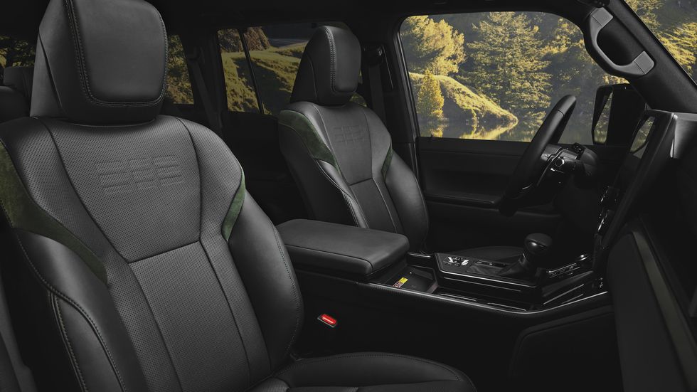 Lexus GX 550 2025: “Mãnh Thú Off-Road” Hạng Sang – Bảng Giá & Đánh Giá Chi Tiết