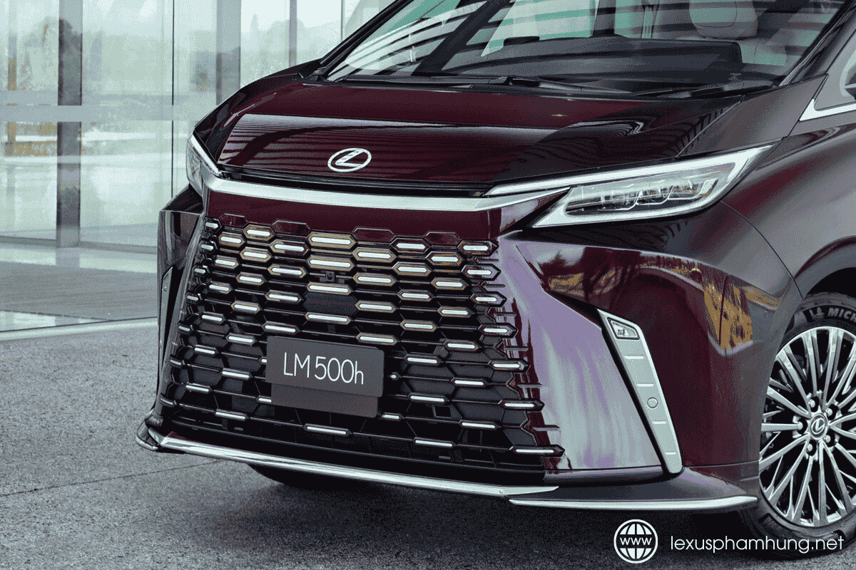 Lexus LM 500h (  4 chỗ )