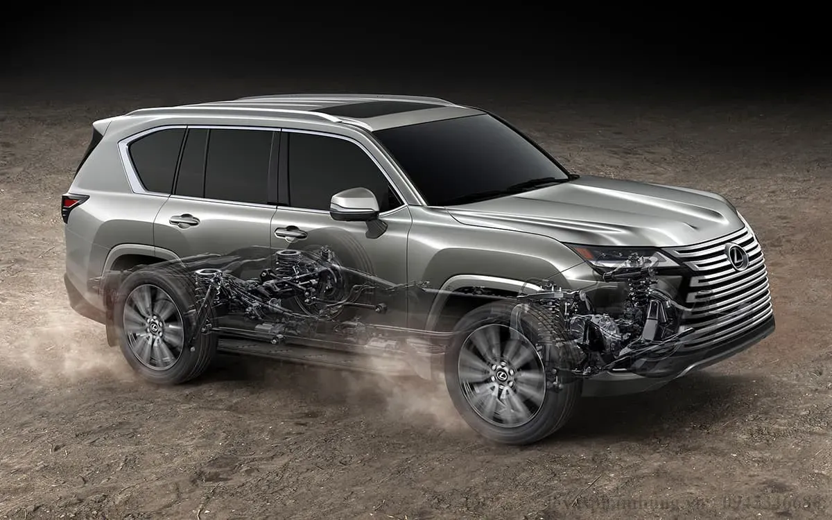 Lexus LX600