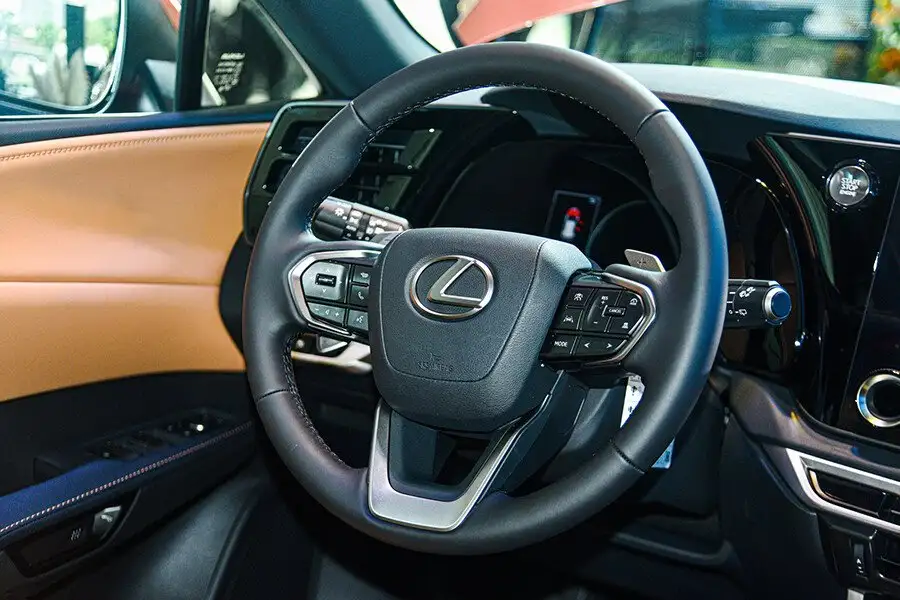 Lexus RX350 2025 Việt Nam: Kh&aacute;m Ph&aacute; Chi Tiết 4 Phi&ecirc;n Bản v&agrave; Gi&aacute; B&aacute;n Mới Nhất