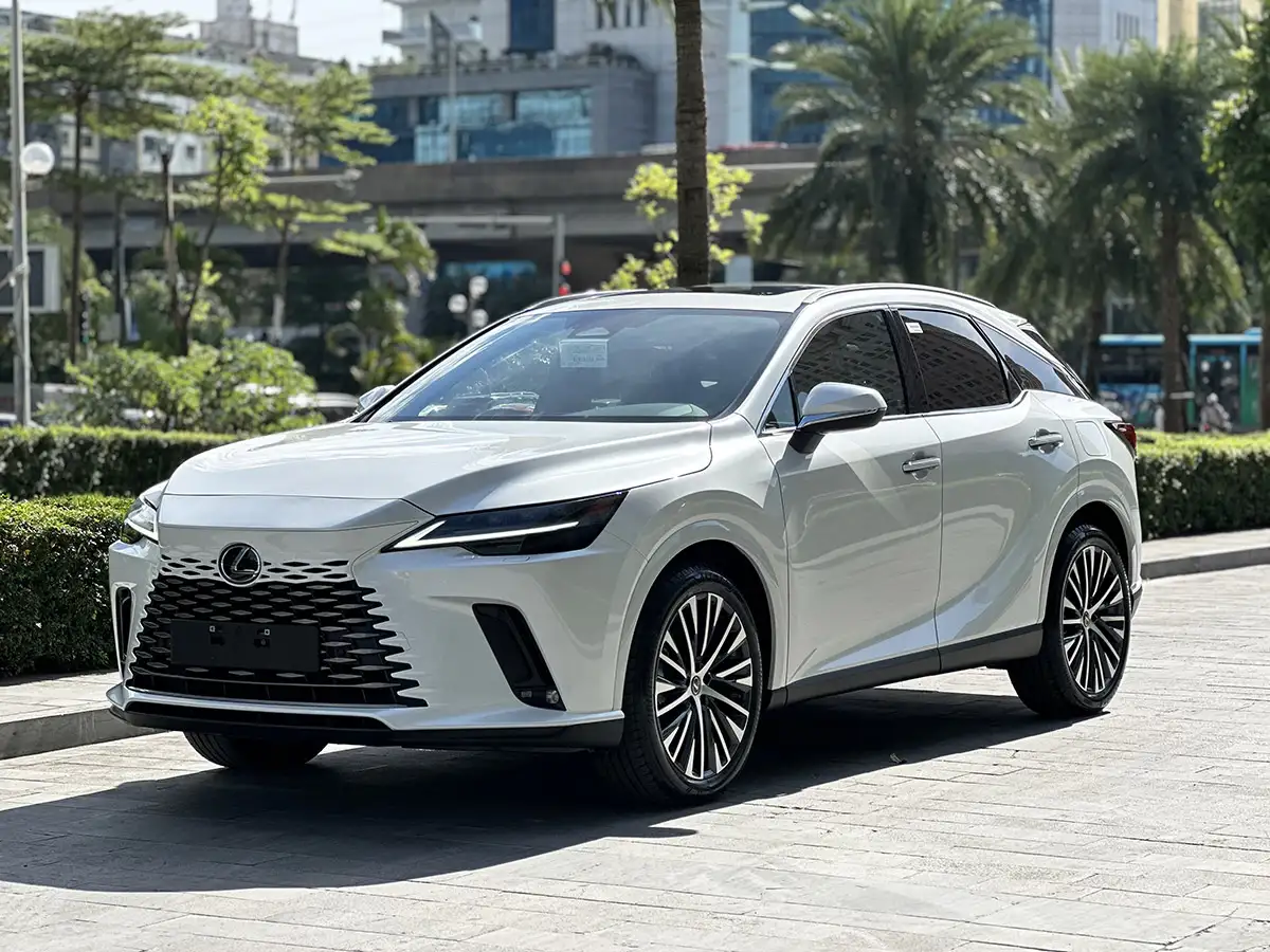 Lexus RX350 2025 Việt Nam: Kh&aacute;m Ph&aacute; Chi Tiết 4 Phi&ecirc;n Bản v&agrave; Gi&aacute; B&aacute;n Mới Nhất