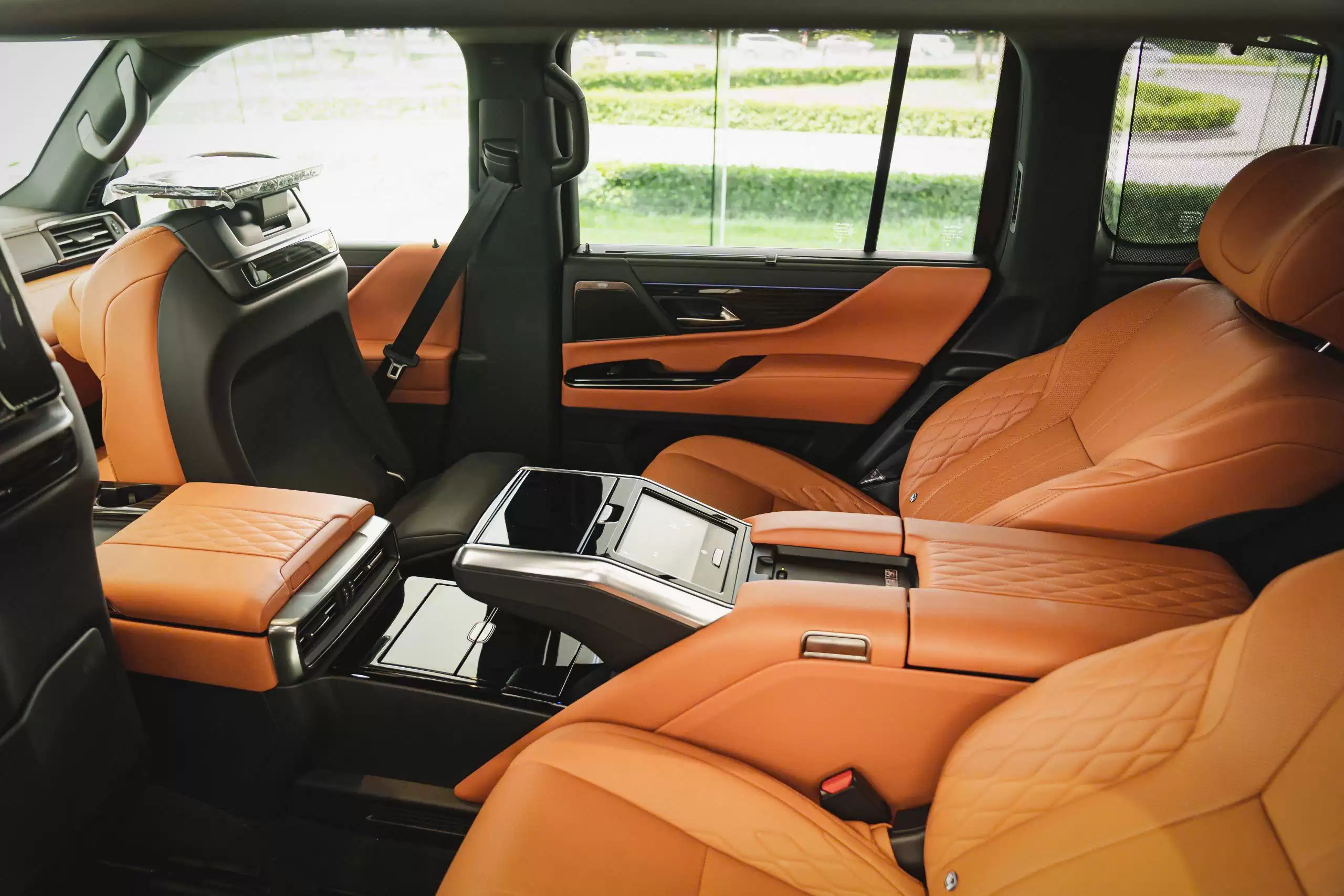 Lexus LX 600: Đỉnh Cao SUV Hạng Sang Nhật Bản – Đánh Giá Chi Tiết Toàn Diện 2025