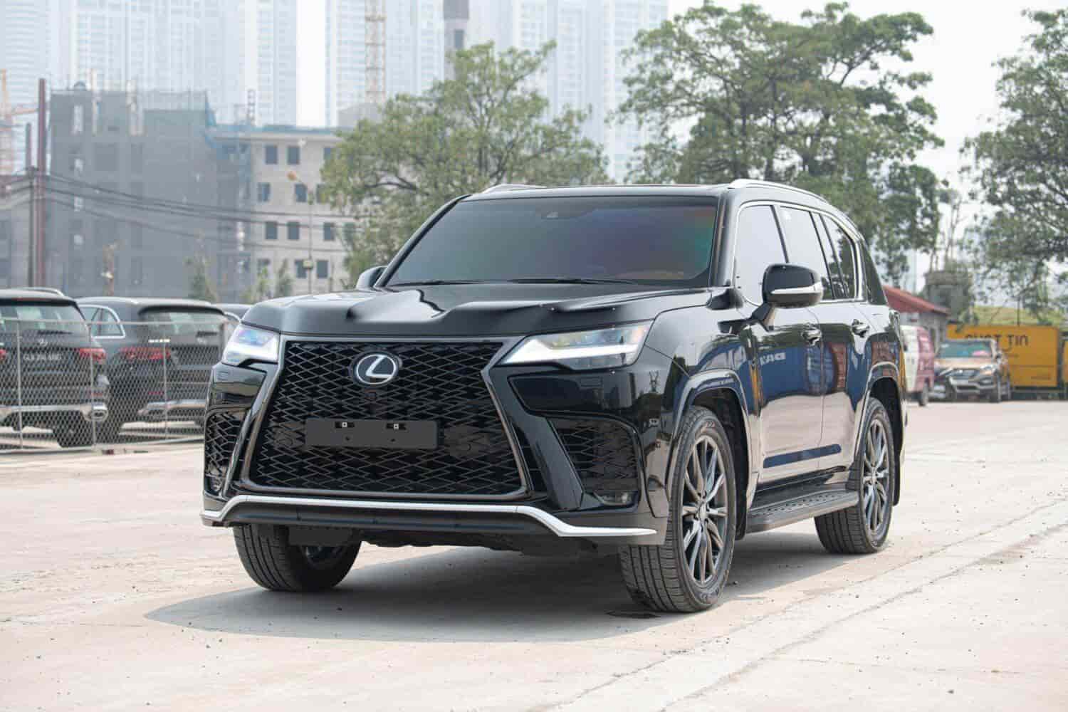 lx600-fsport-hinh-anh-va-thong-so-ky-thuat-7