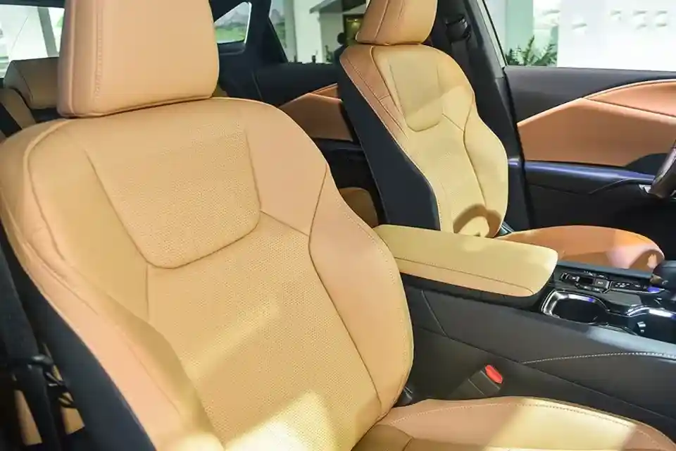 rx350-pre-ngoai-that-va-noi-that-lexus-rx350-premium-15